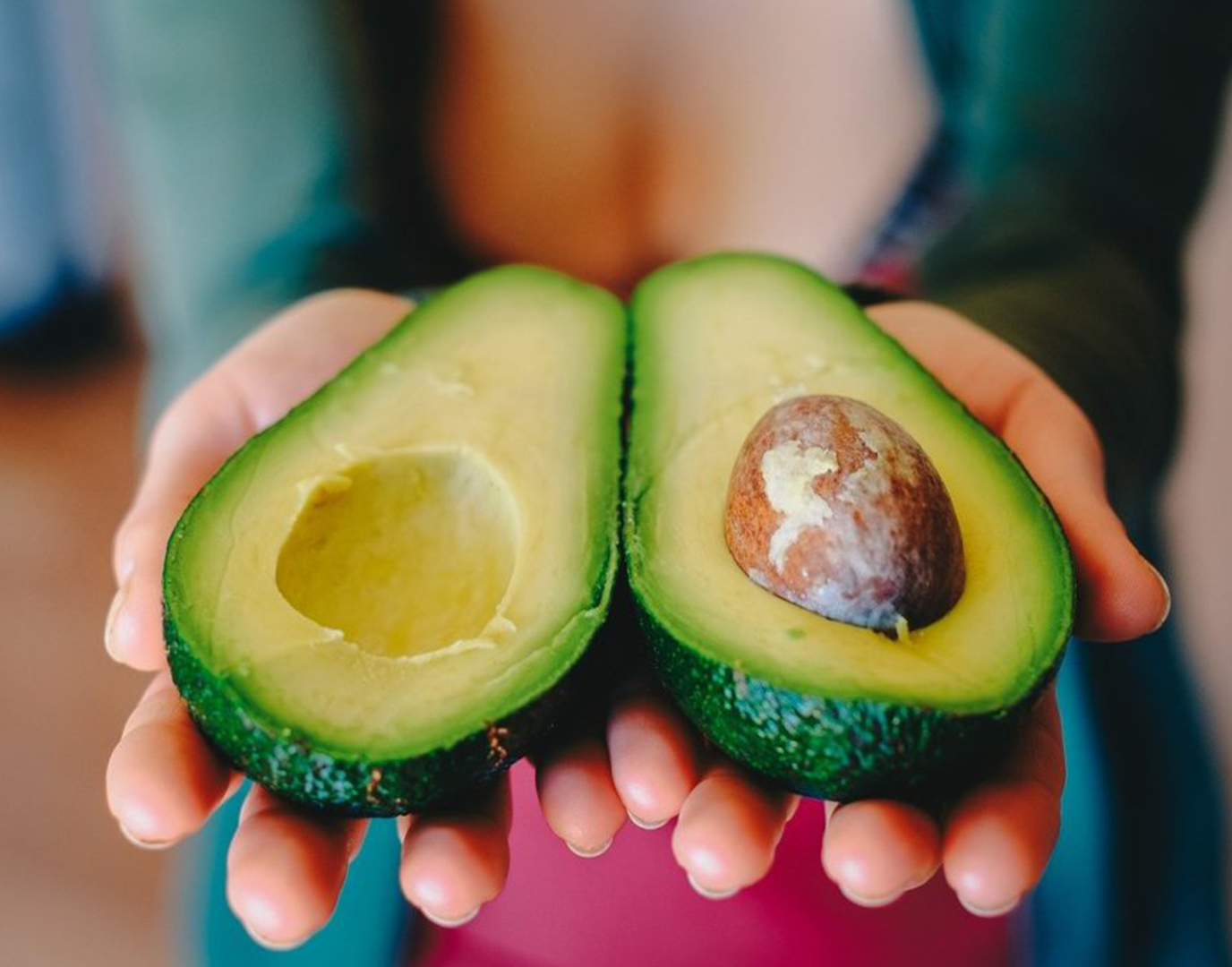 7 benefícios do abacate para sua alimentação